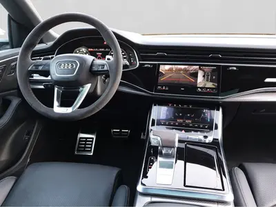 Audi RS Q8 – Foto 5