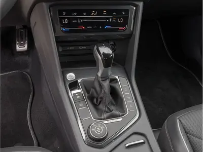 Volkswagen Tiguan Allspace – Foto 9