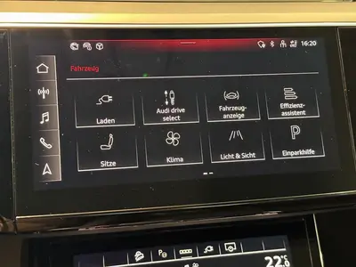 Audi Q8 Sportback e-tron – Foto 14