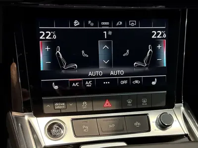Audi Q8 Sportback e-tron – Foto 19