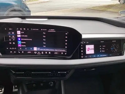 Audi S6 e-tron Avant – Foto 19