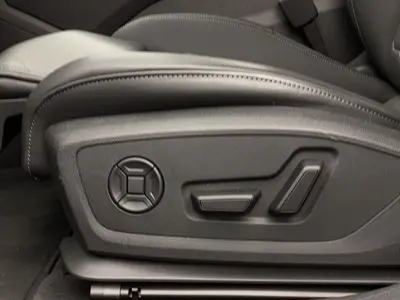 Audi S6 e-tron Avant – Foto 18