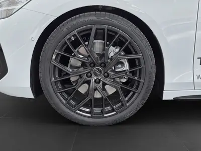 Audi A6 Avant – Foto 7