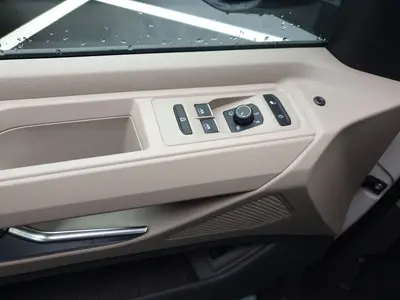Volkswagen T7 Multivan – Foto 8