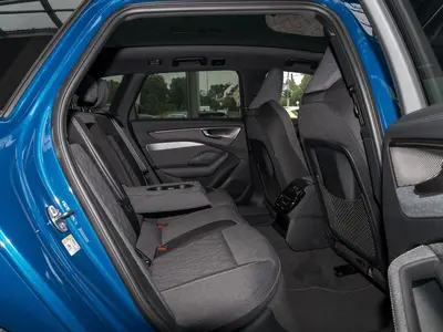 Audi A6 Avant – Foto 8