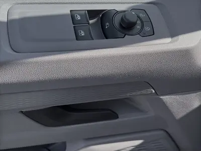 Volkswagen Transporter Kombi – Foto 8
