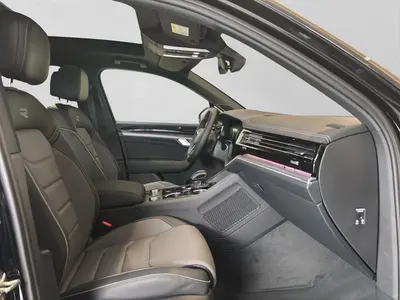 Volkswagen Touareg – Foto 4