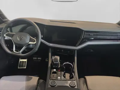 Volkswagen Touareg – Foto 5