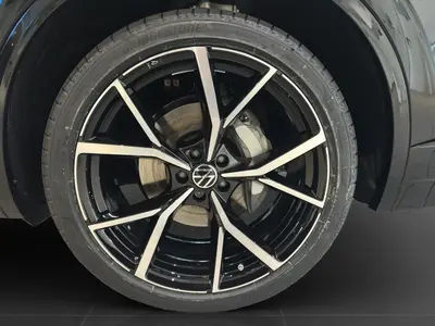 Volkswagen Touareg – Foto 7