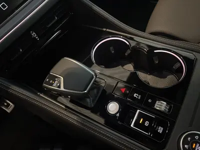 Volkswagen Touareg – Foto 11