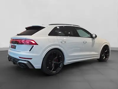 Audi RS Q8 – Foto 3