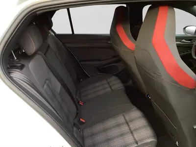 Volkswagen Golf GTI – Foto 6