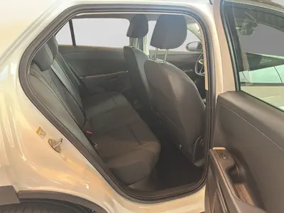 Volkswagen T-Roc – Foto 6