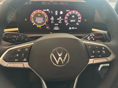 Volkswagen T-Roc – Foto 9