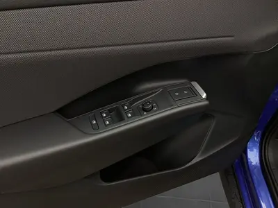 Volkswagen T-Roc – Foto 7