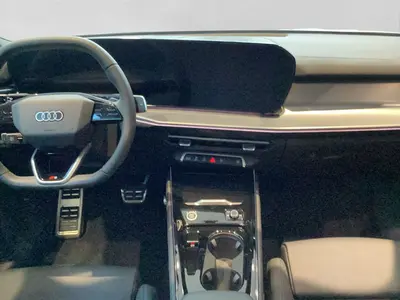 Audi Q3 – Foto 11