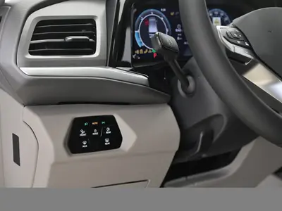 Volkswagen T7 Multivan – Foto 12