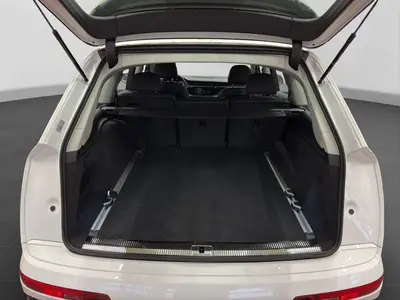 Audi Q7 – Foto 17