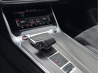 Audi RS 6 Avant – Foto 11