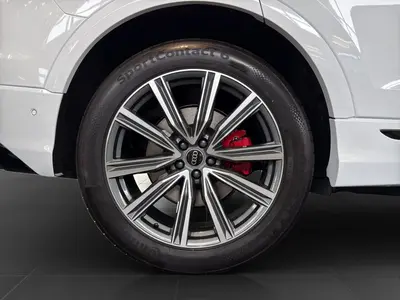 Audi Q8 – Foto 7