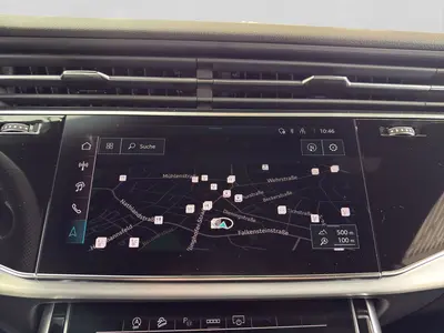 Audi Q8 – Foto 12