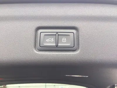 Audi Q6 e-tron – Foto 18