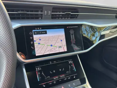 Audi S6 Avant – Foto 13