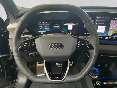 Audi Q6 e-tron – Foto 8