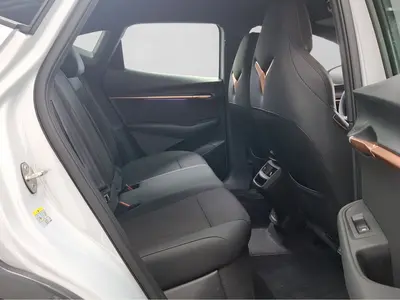 Cupra Tavascan – Foto 6
