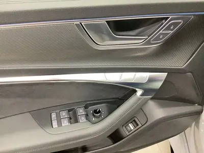 Audi RS 6 Avant – Foto 8