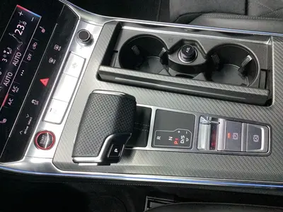 Audi RS 6 Avant – Foto 11