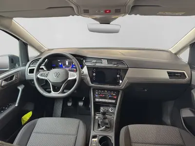 Volkswagen Touran – Foto 5