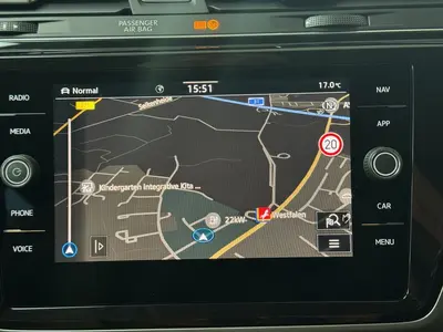 Volkswagen Touran – Foto 13