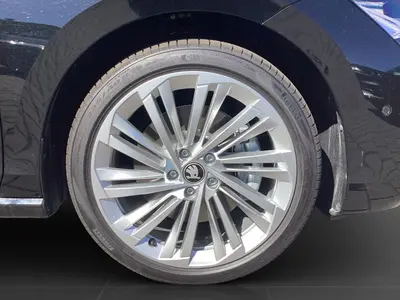 Skoda Superb – Foto 7