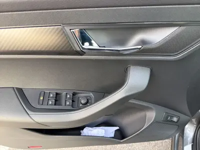 Skoda Karoq – Foto 8