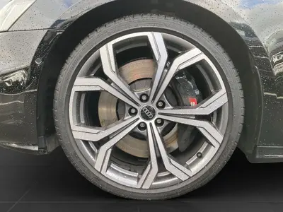 Audi S6 Avant – Foto 7