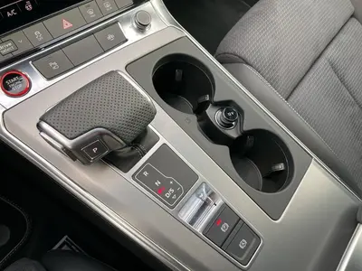 Audi S6 Avant – Foto 11