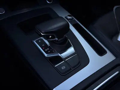 Audi Q5 Sportback – Foto 11