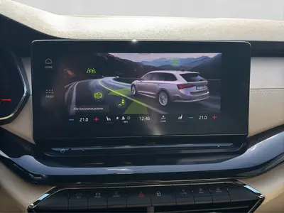 Skoda Octavia – Foto 12