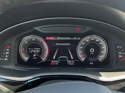 Audi Q8 – Foto 10