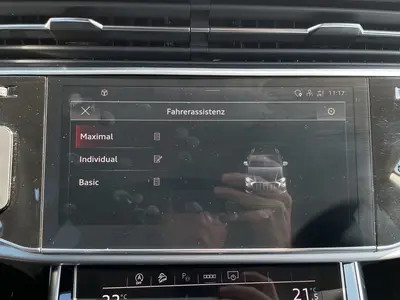 Audi Q8 – Foto 14