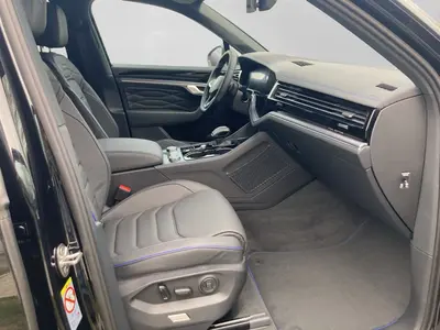 Volkswagen Touareg – Foto 4