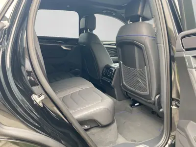 Volkswagen Touareg – Foto 6