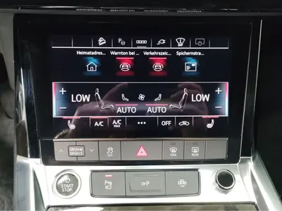 Audi Q8 Sportback e-tron – Foto 16