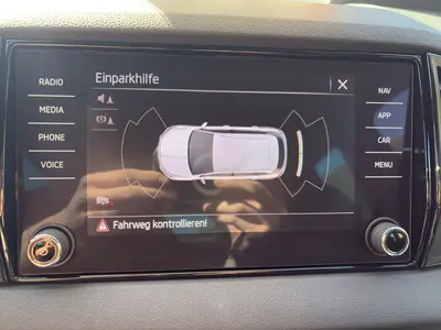 Skoda Karoq – Foto 12