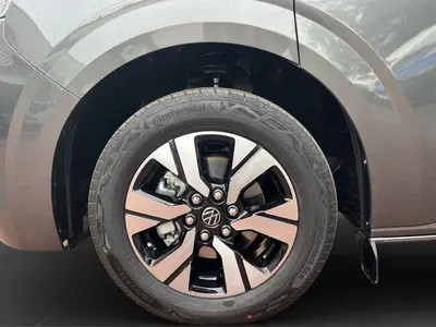 Volkswagen T7 Caravelle – Foto 7
