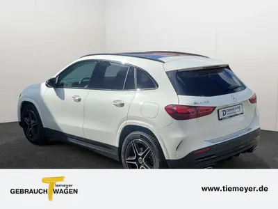 Mercedes-Benz GLA 180 – Foto 8
