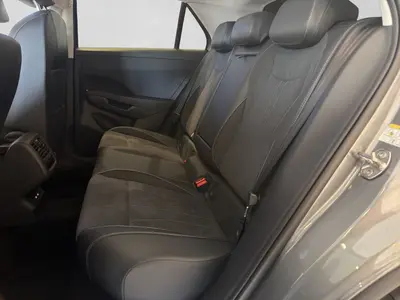 Volkswagen T-Roc – Foto 6