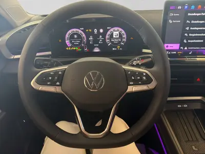 Volkswagen T-Roc – Foto 9