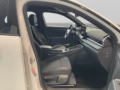 Volkswagen T-Roc – Foto 4